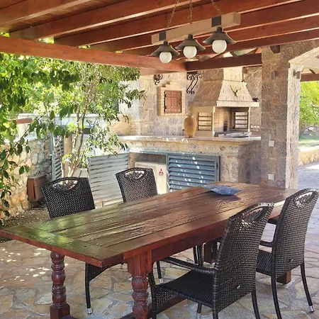 Villa With Private Pool And Stunning Sea View